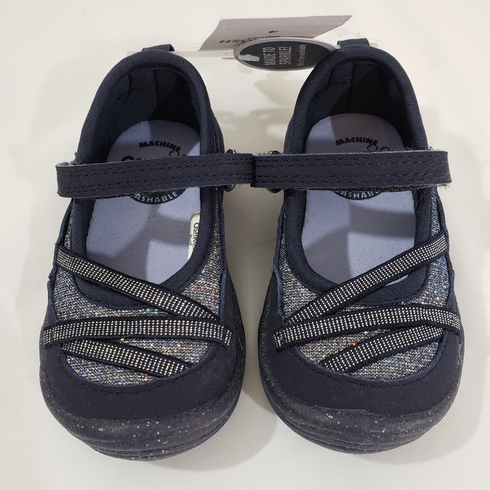 OSHKOSH MARY JANE STYLE SHOES SPARKLE SIZE 4